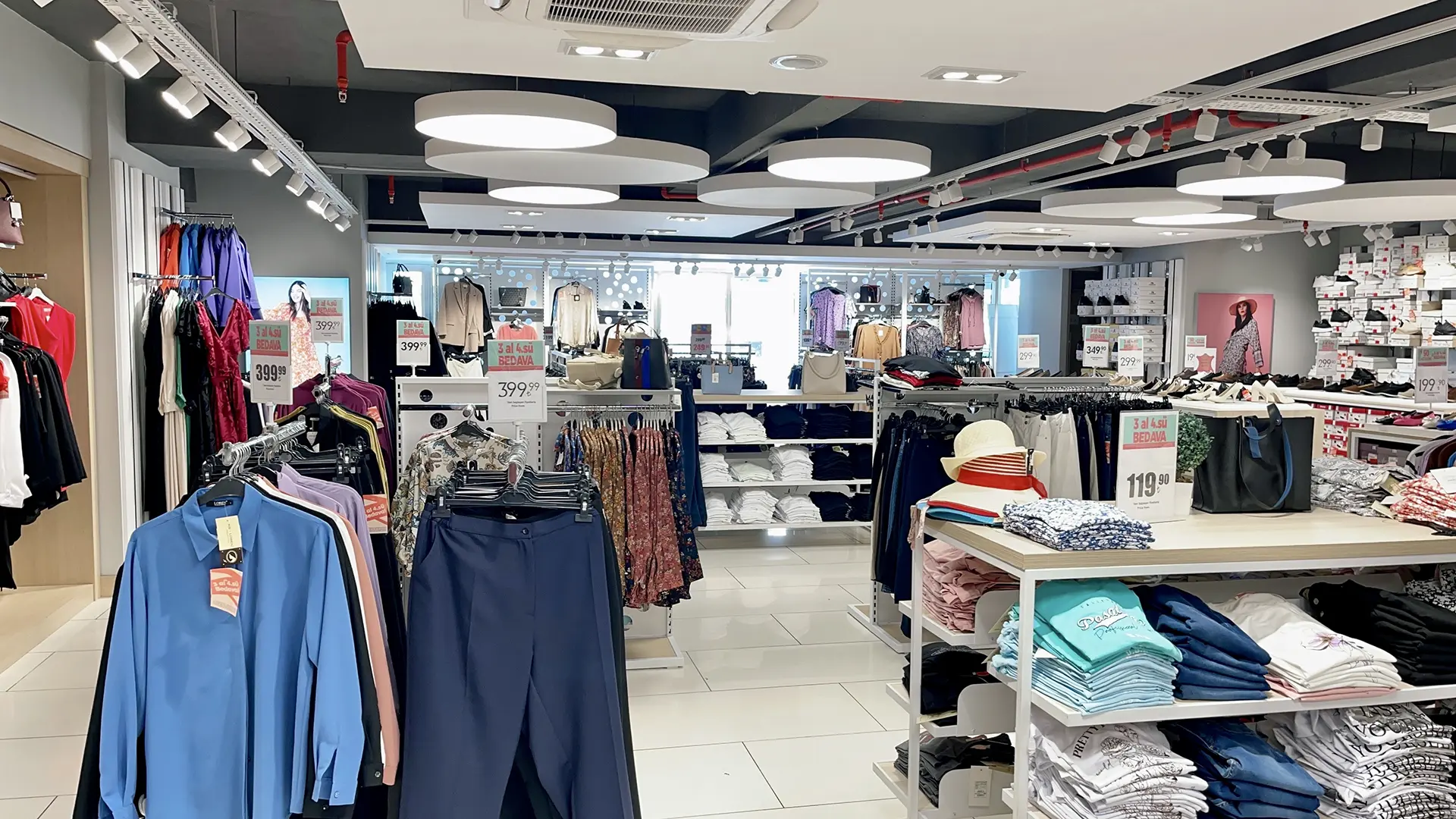 Çetinkaya beyoğlu kadın tekstil (22) çetinkaya kadın giyim mağaza tasarımı